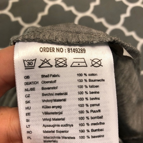 NWT Gray Burnout Distressed Muscle Tank Sz S - Picture 9 of 10